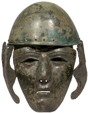 Roman bronze helmet face mask - ВСЕМ ВОИНАМ, В ЗНАК УВАЖЕНИЯ . 